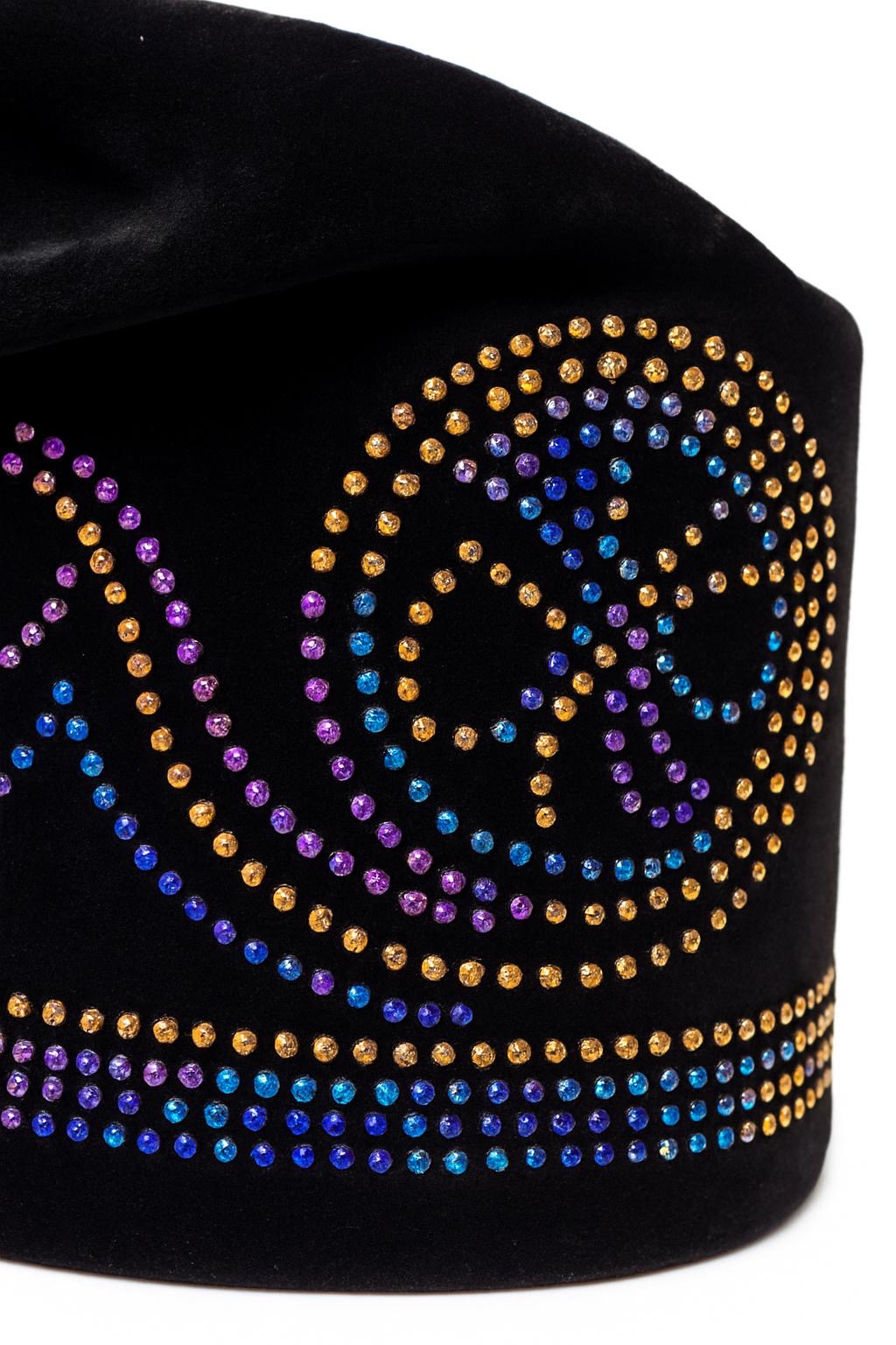 Velvet Fila Cap for Men – Nigerian Yoruba Hat with Stone Embellishments – African Traditional Headwear for Weddings & Parties