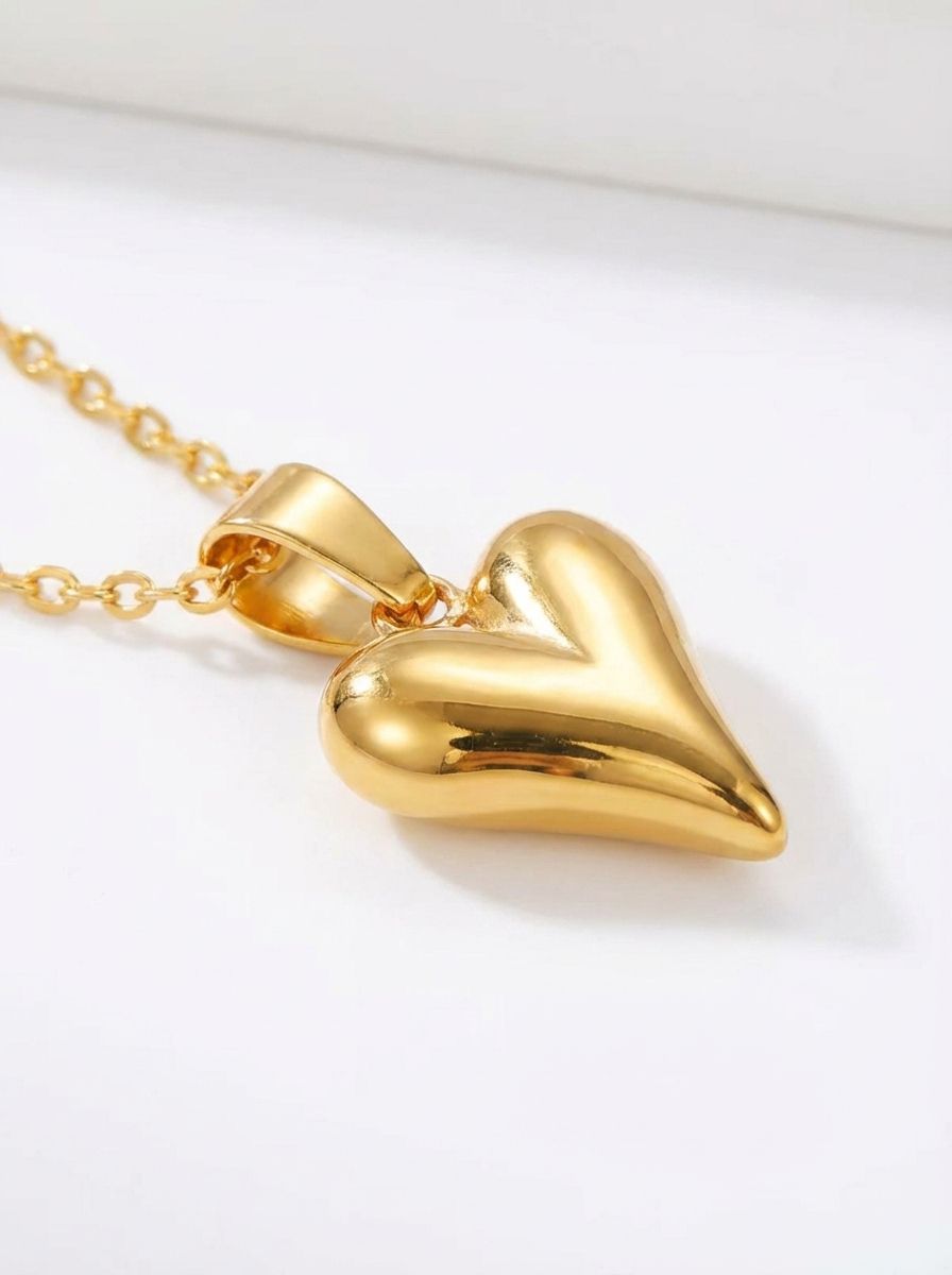 Gold/Silver Plated Stainless Steel Heart Pendant Minimalist Necklace for Women